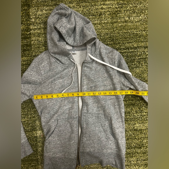 Old navy fleece hoodie jacket - Picture 2 of 5